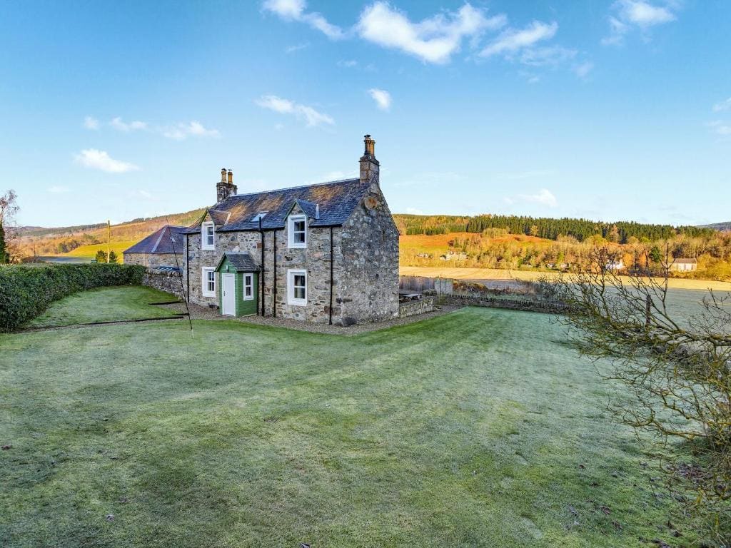 Balnamuir Farmhouse