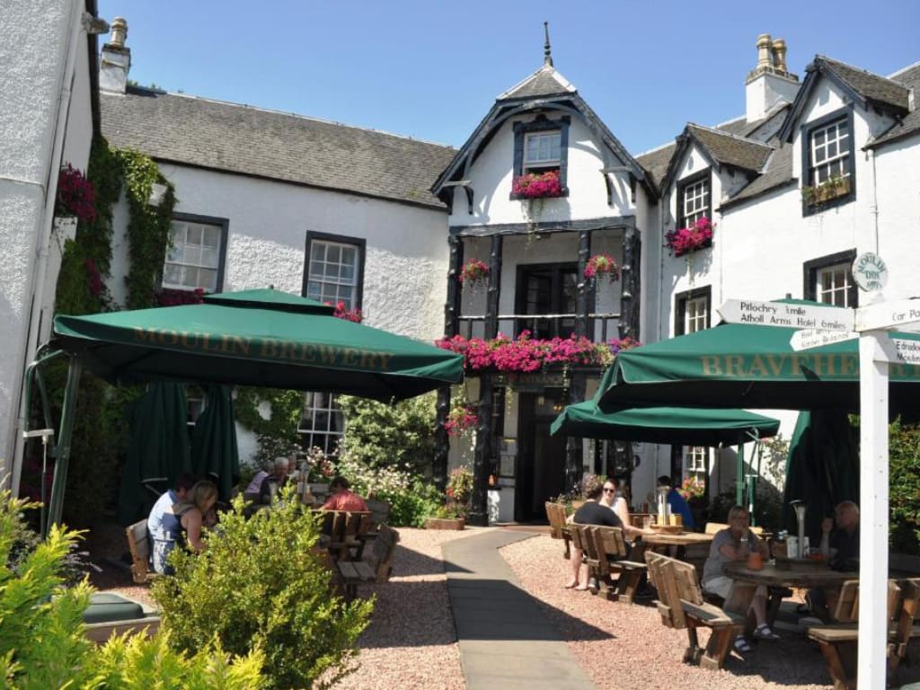 Moulin Hotel
