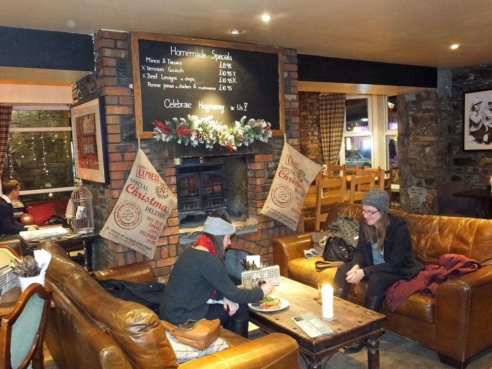 McKays Bar and Restaurant