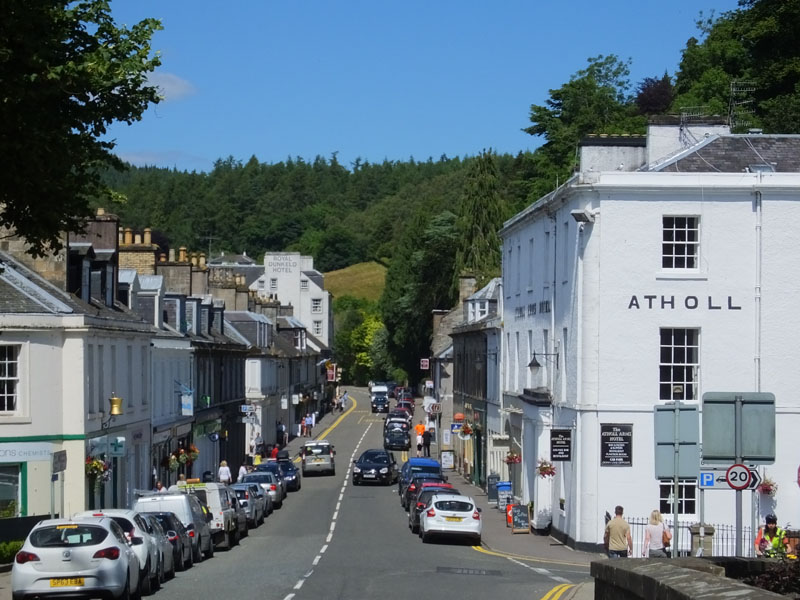 Dunkeld Bridge to Dunkeld Cathedral Historic Trail Walk